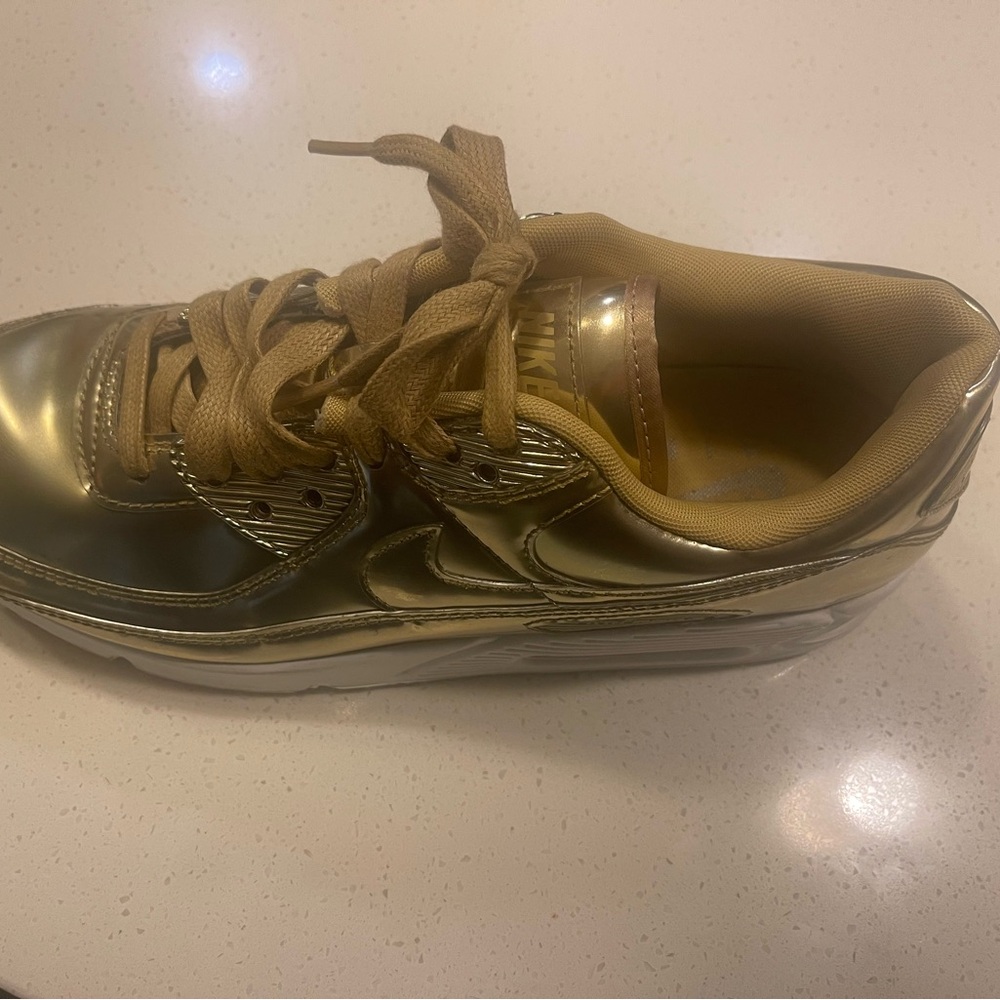 Nike Women's Athletic Shoes - Metallic Gold